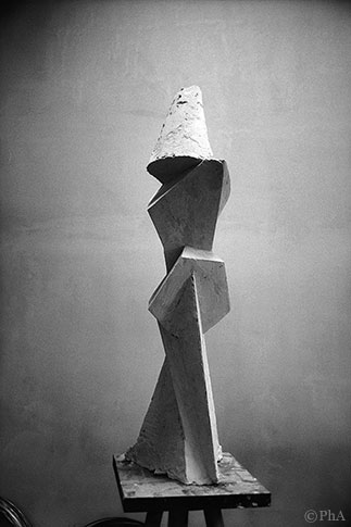 F004 photo 1 sur 2