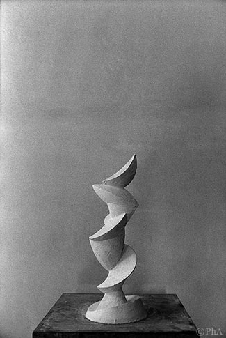 f015 photo