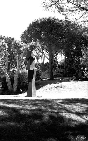 F024 photo 1 sur 2